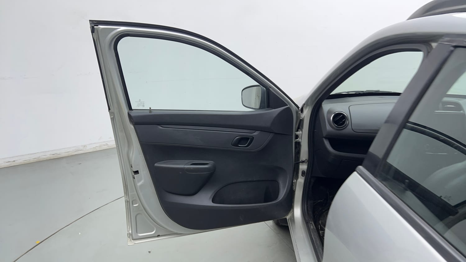 2016 Renault Kwid 1.0 RXT-21
