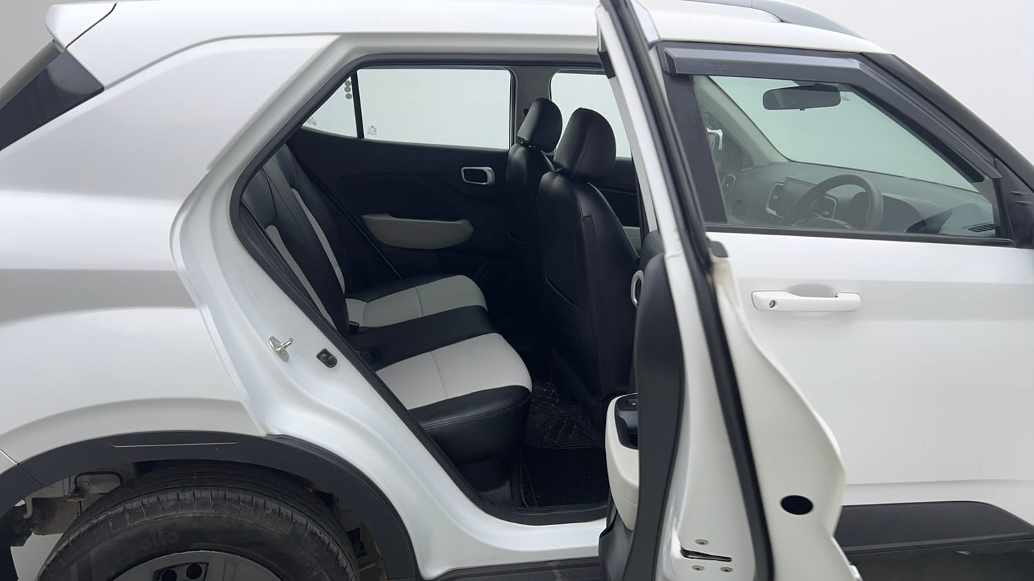 Used 2025 Hyundai Venue S 1.2 Petrol Petrol Manual interior RIGHT SIDE REAR DOOR CABIN VIEW