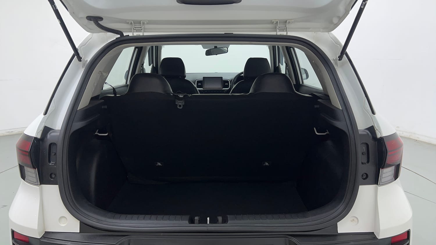 Used 2025 Hyundai Venue S 1.2 Petrol Petrol Manual interior DICKY INSIDE VIEW