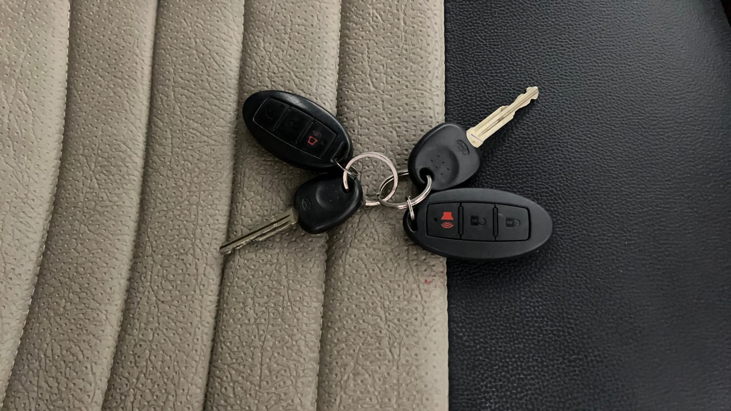 Used 2016 Hyundai Eon Era + Petrol Manual extra CAR KEY VIEW