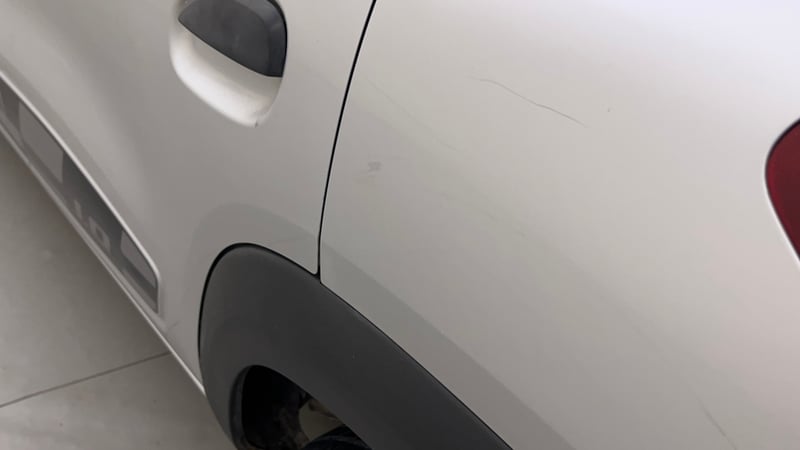 Used 2017 Renault Kwid 1.0 RXL AMT Petrol Automatic dents MINOR SCRATCH