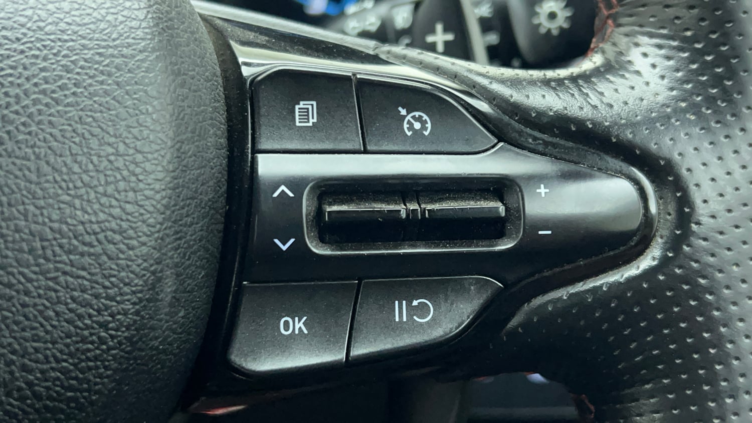 Used 2022 Hyundai i20 N Line N8 1.0 Turbo DCT Petrol Automatic top_features Cruise control