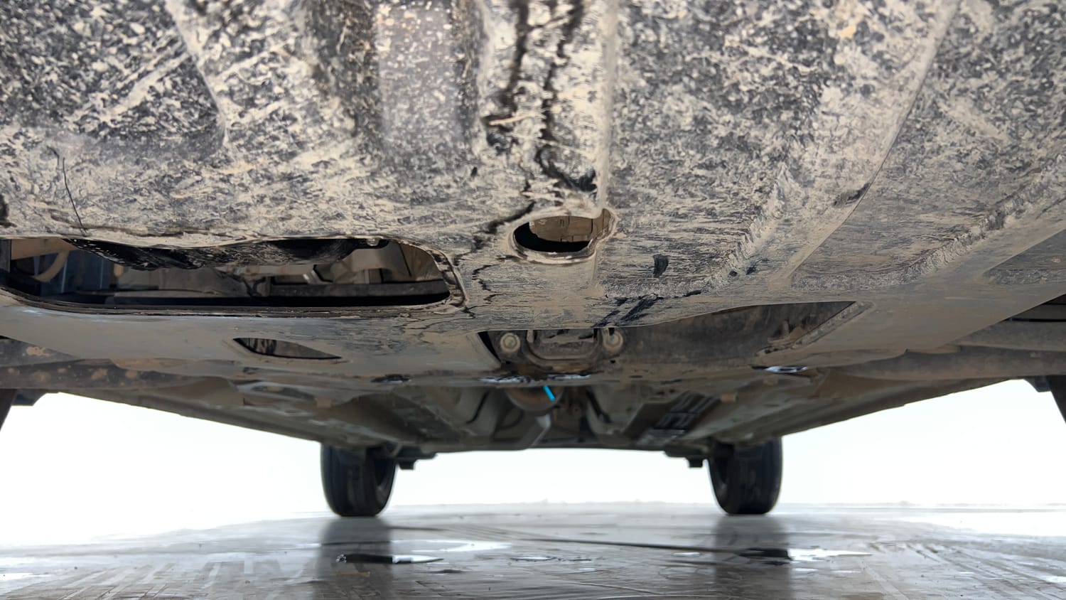 Used 2025 Hyundai Venue S 1.2 Petrol Petrol Manual extra FRONT LEFT UNDERBODY VIEW