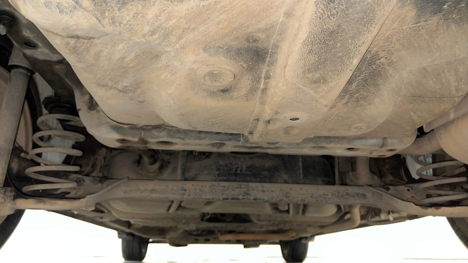Used 2018 Honda City V Petrol Petrol Manual extra REAR UNDERBODY VIEW (TAKEN FROM REAR)