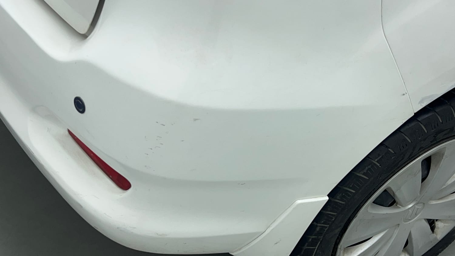 Used 2016 Maruti Suzuki Ertiga VXI Petrol Manual dents MINOR SCRATCH