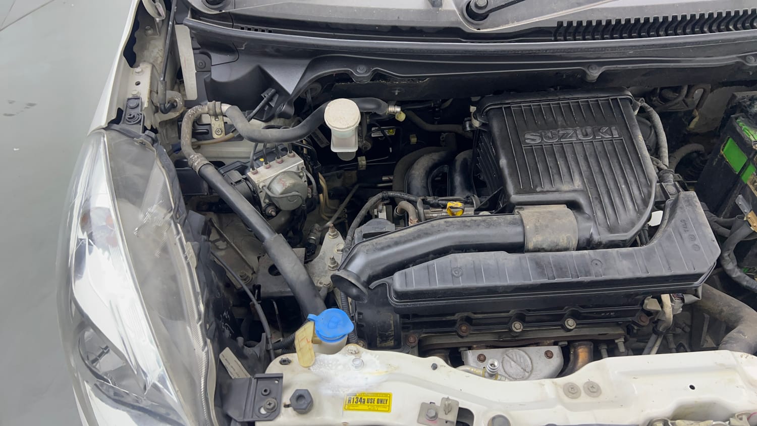 Used 2016 Maruti Suzuki Ertiga VXI Petrol Manual engine ENGINE RIGHT SIDE VIEW