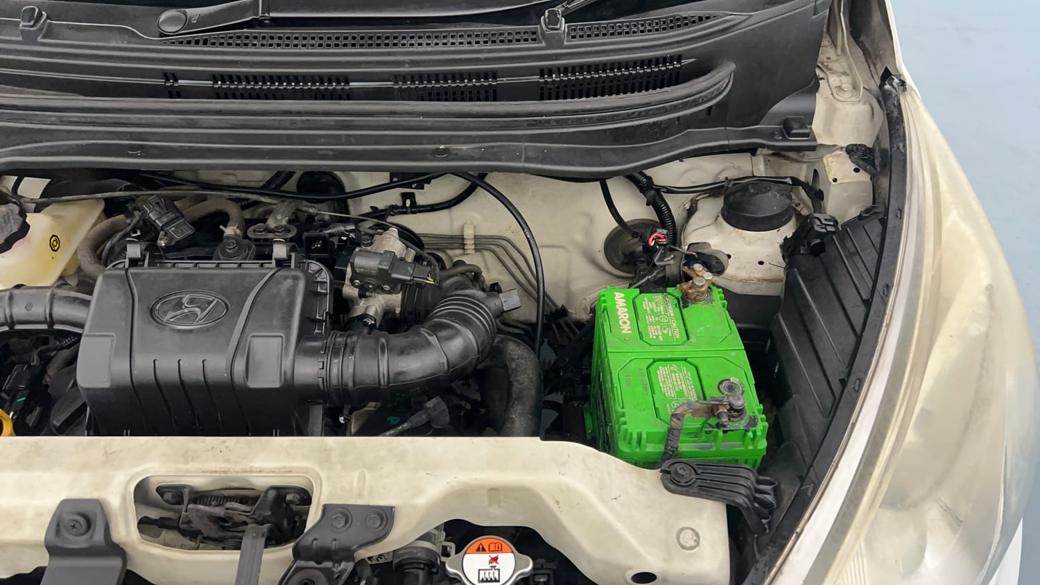 Used 2016 Hyundai Eon Era + Petrol Manual engine ENGINE LEFT SIDE VIEW