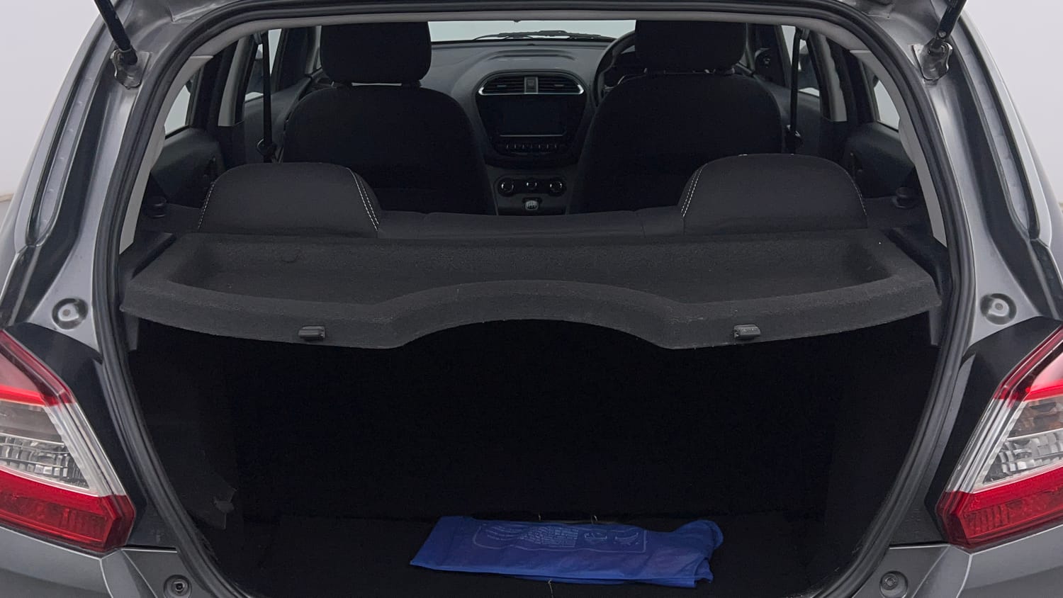 Used 2021 Tata Tiago XZ Petrol Manual interior DICKY INSIDE VIEW