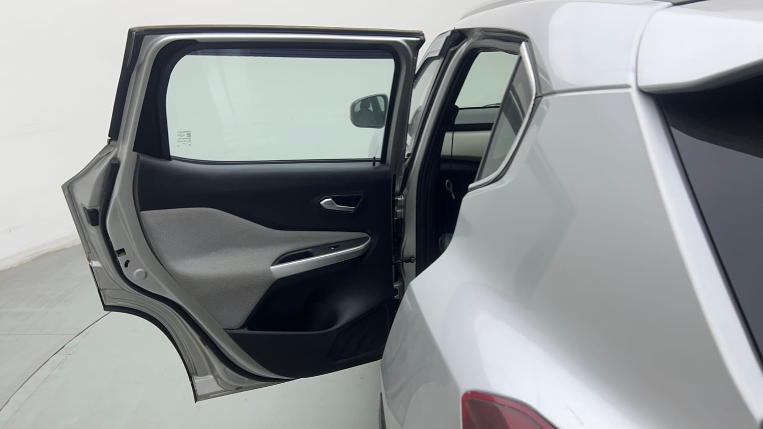 2021 Nissan Magnite XL-22