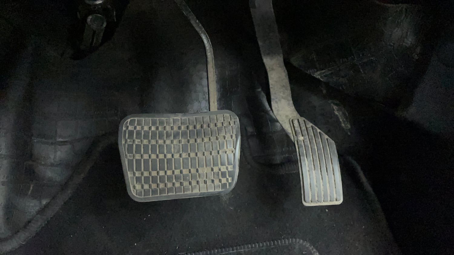 Used 2021 Tata Nexon XZA Plus (O) Dual Tone Petrol Automatic interior PEDALS VIEW