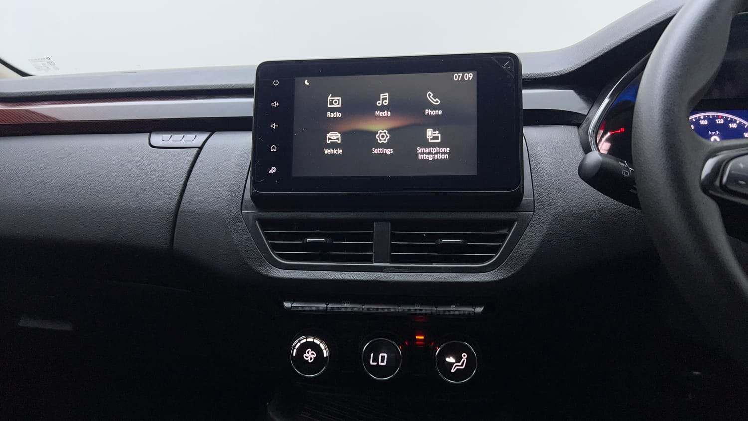 2023 Renault Kiger RXZ MT-43