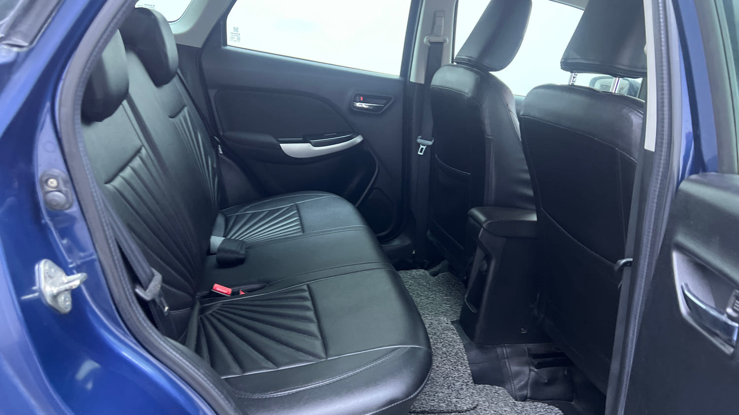 Used 2018 Maruti Suzuki Baleno Zeta 1.2 Petrol Manual interior RIGHT SIDE REAR DOOR CABIN VIEW