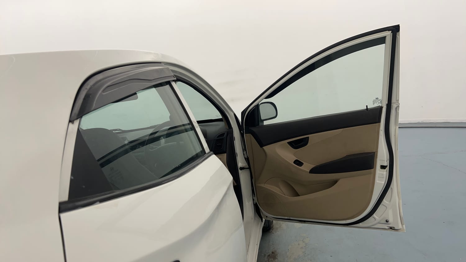 Used 2016 Hyundai Eon Era + Petrol Manual interior RIGHT FRONT DOOR OPEN VIEW