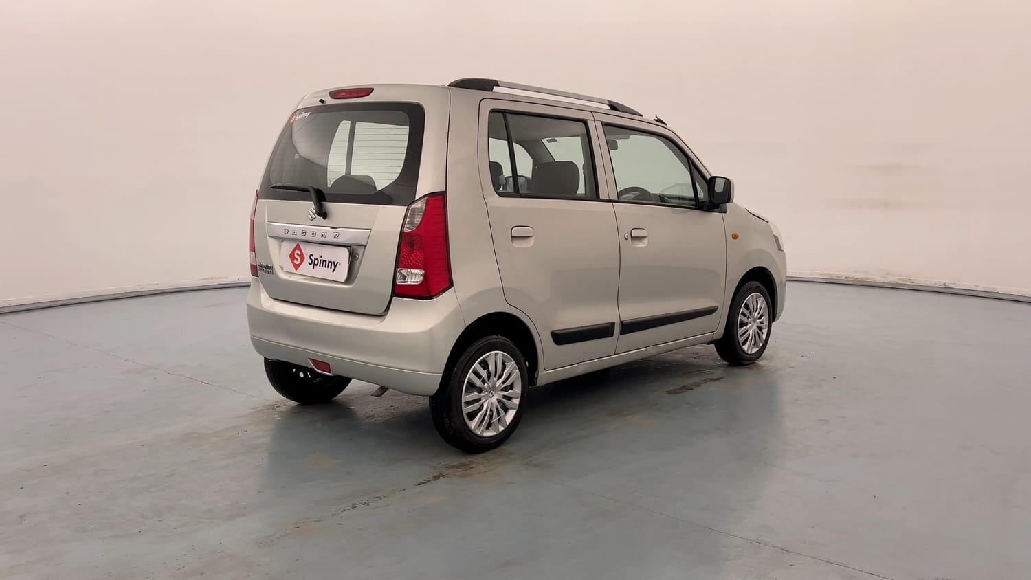 Used 2012 Maruti Suzuki Wagon R 1.0 VXi Petrol Manual exterior RIGHT REAR CORNER VIEW