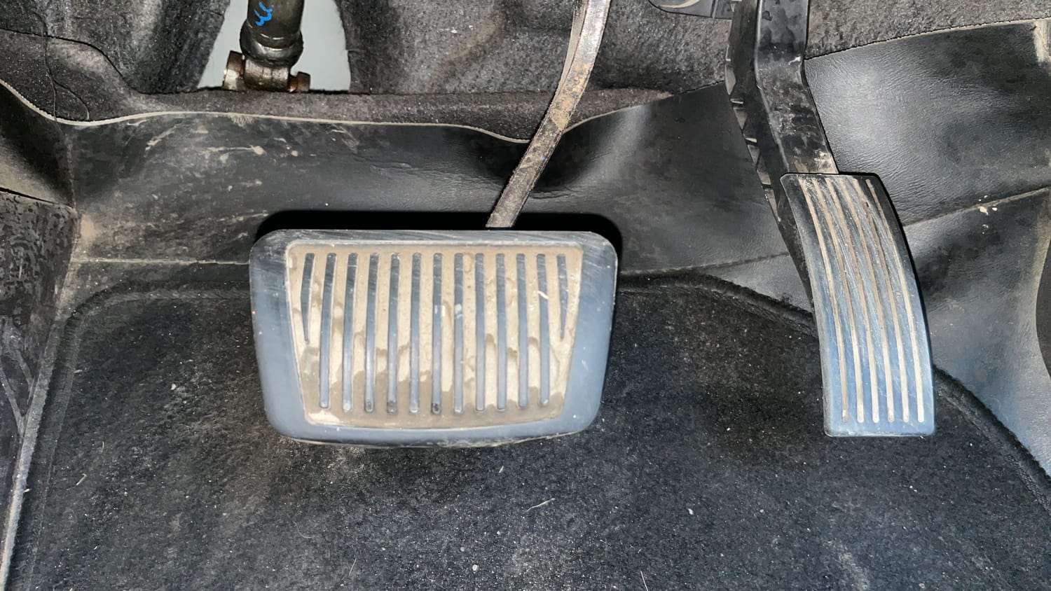 Used 2017 Hyundai Verna 1.6 VTVT SX AT Petrol Automatic interior PEDALS VIEW