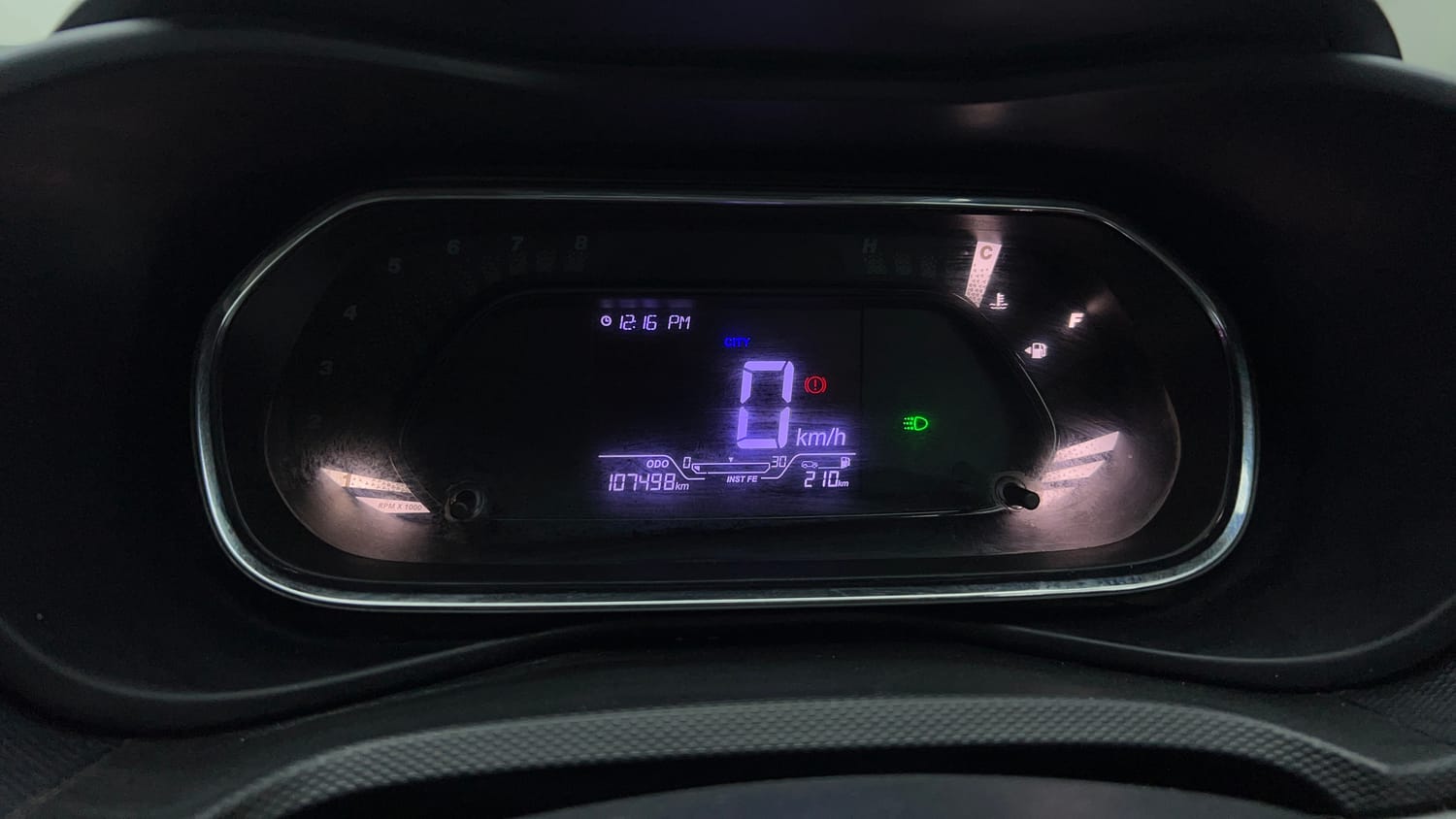 Used 2022 Tata Nexon XM (S) Diesel Diesel Manual interior CLUSTERMETER VIEW