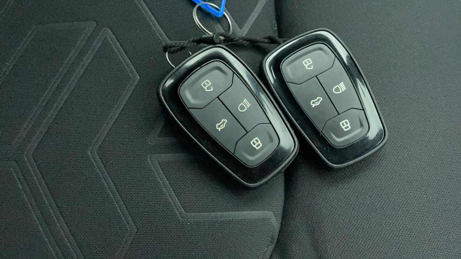 Used 2021 Tata Nexon XZA Plus (O) Dual Tone Petrol Automatic extra CAR KEY VIEW