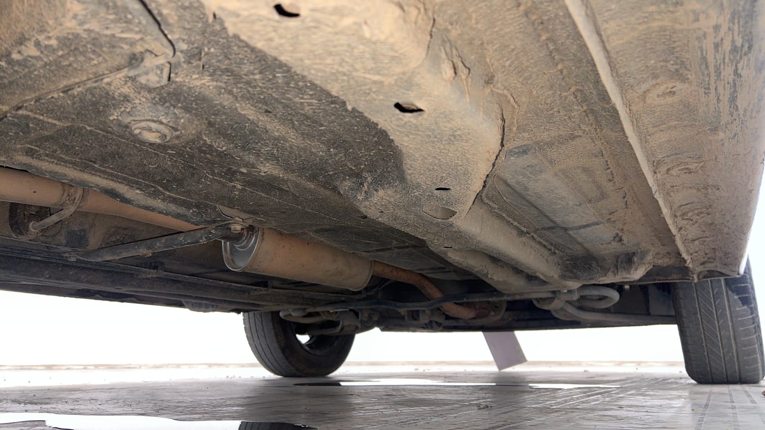 Used 2021 Tata Tiago XZ Petrol Manual extra REAR RIGHT UNDERBODY VIEW