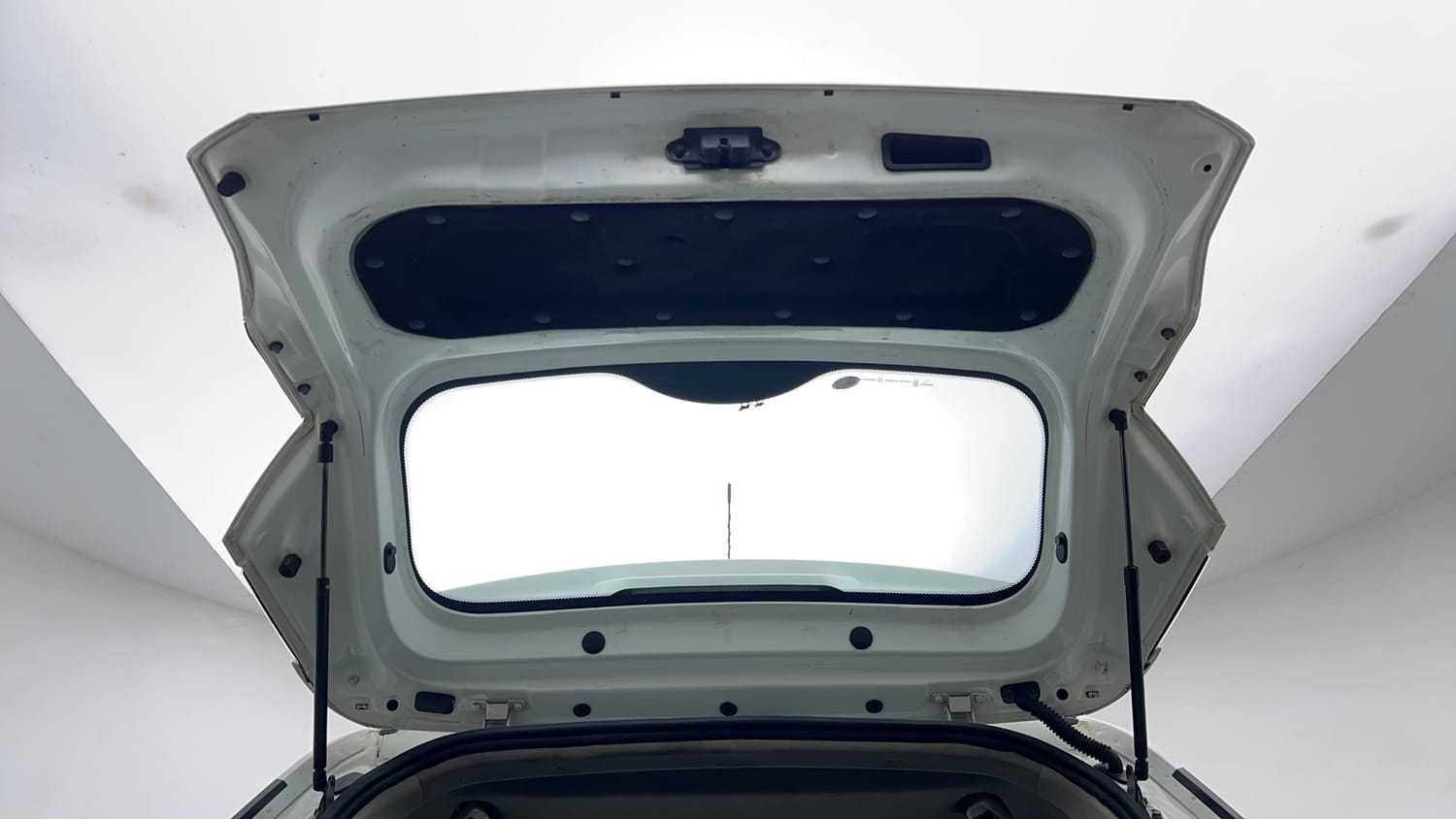 Used 2022 Tata Nexon XM (S) Diesel Diesel Manual interior DICKY DOOR OPEN VIEW