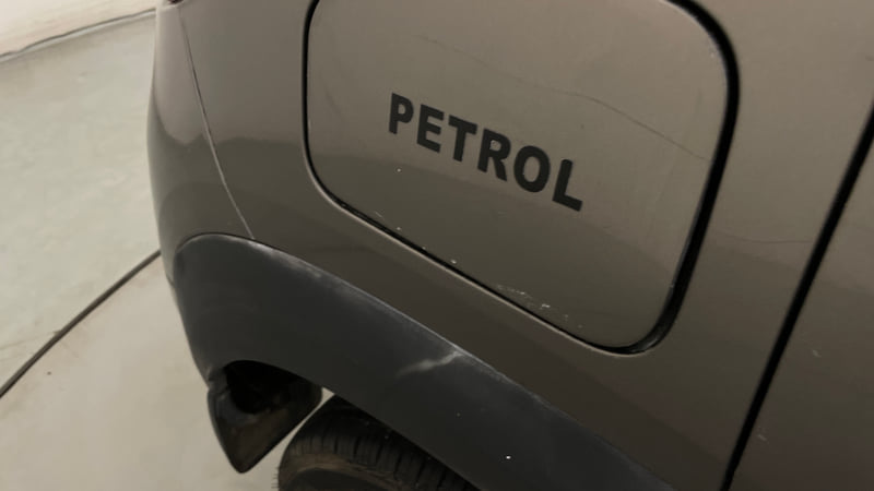 Used 2016 Renault Kwid RXT Petrol Manual dents MINOR DENT