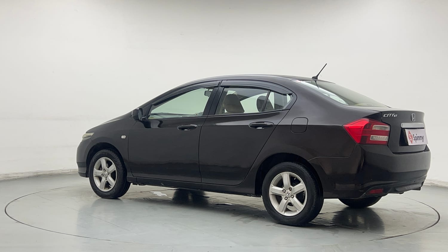 Used 2013 Honda City 1.5 S MT Petrol Manual exterior LEFT REAR CORNER VIEW
