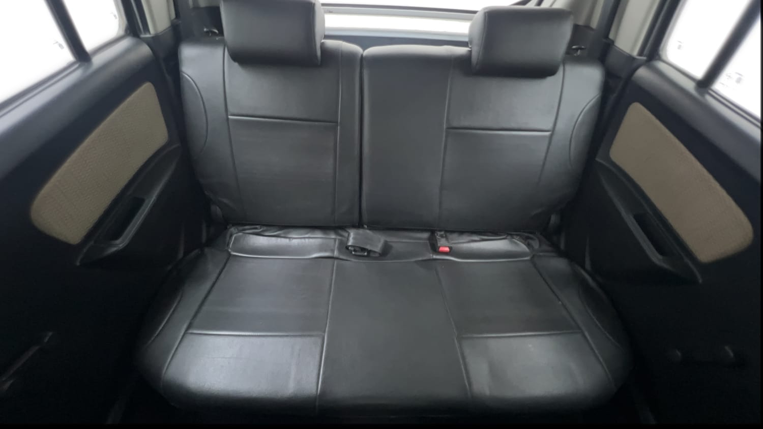 Used 2018 Maruti Suzuki Wagon R LXI CNG Cng Manual interior REAR SEAT CONDITION VIEW