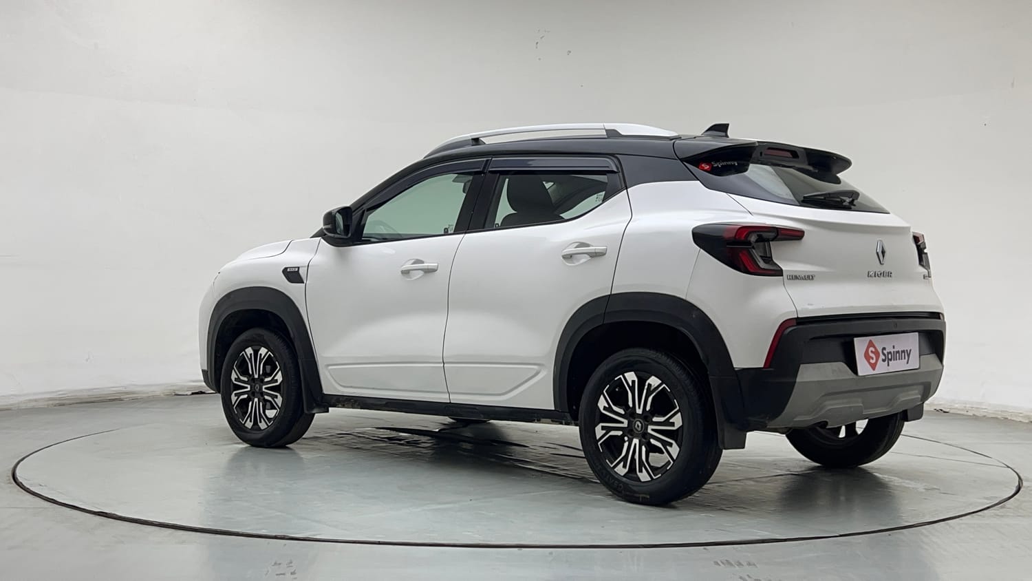 2021 Renault Kiger RXZ AMT-2