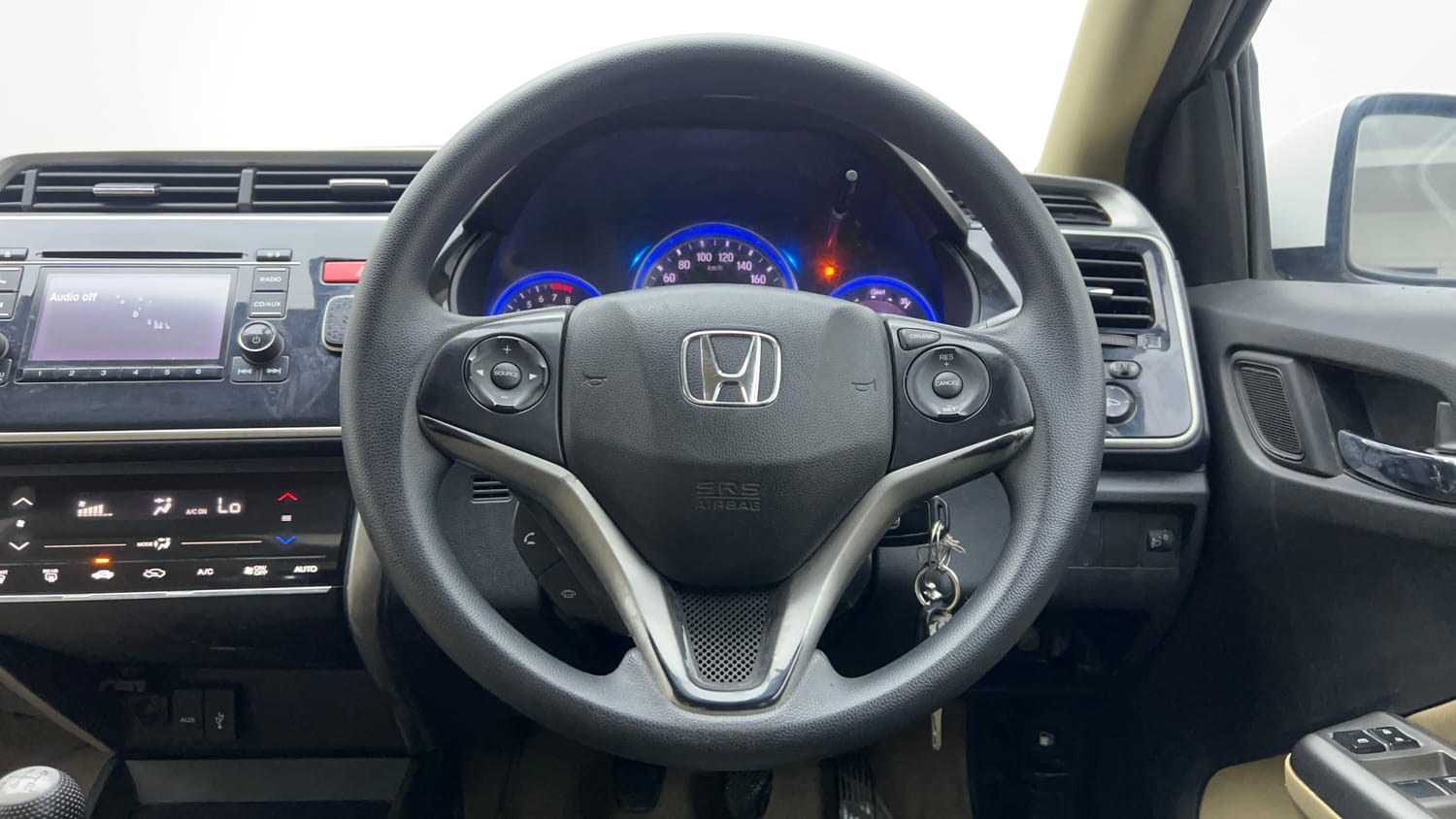Used 2015 Honda City V Petrol Manual interior STEERING VIEW