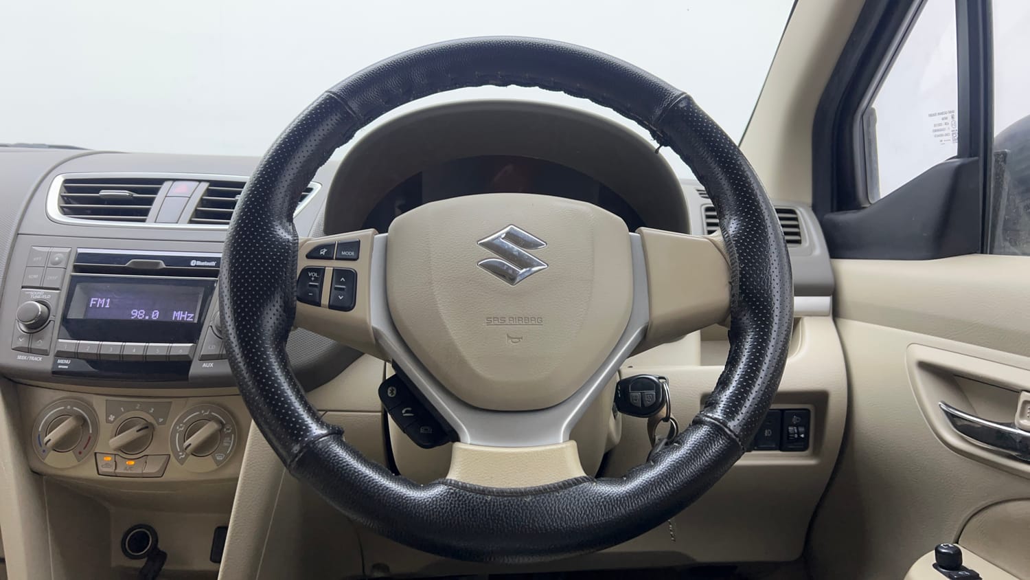Used 2016 Maruti Suzuki Ertiga VXI Petrol Manual interior STEERING VIEW