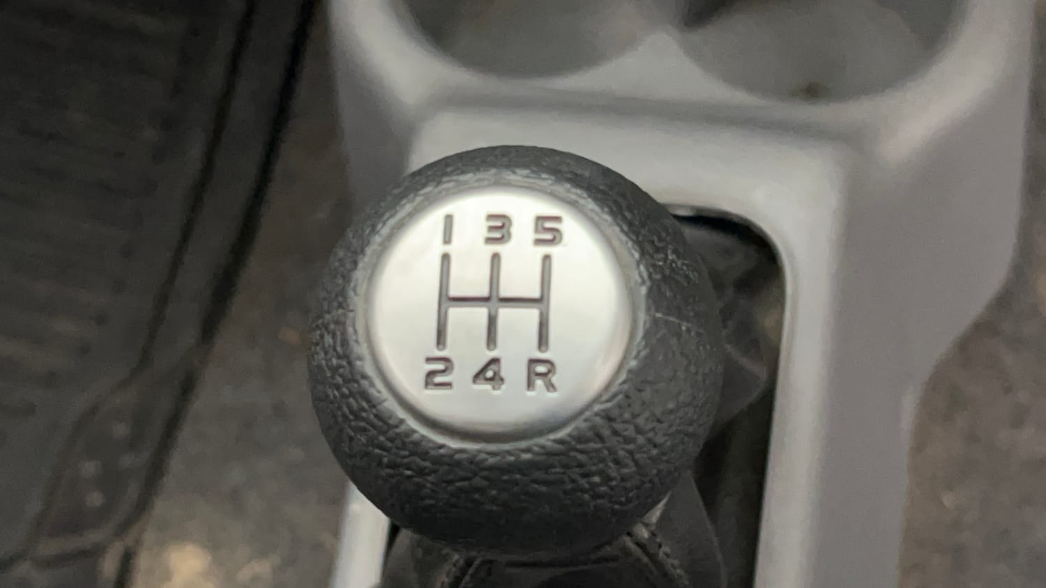 Used 2012 Maruti Suzuki Alto K10 LXi Petrol Manual interior GEAR  KNOB VIEW