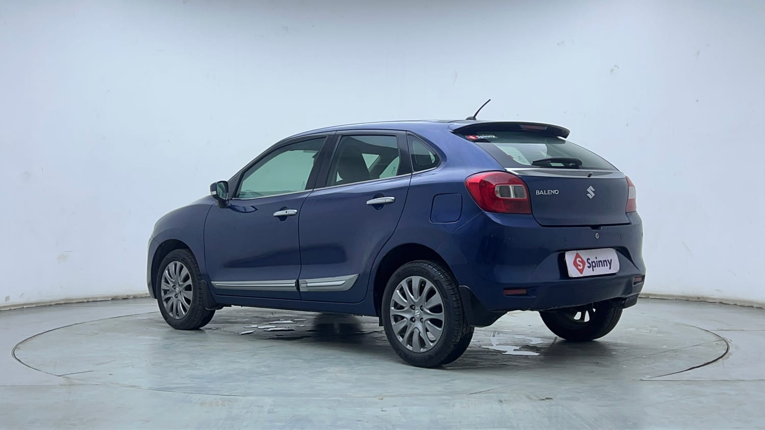 Used 2018 Maruti Suzuki Baleno Zeta 1.2 Petrol Manual exterior RIGHT FRONT CORNER VIEW