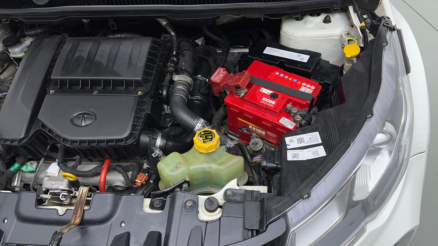 Used 2022 Tata Nexon XM (S) Diesel Diesel Manual engine ENGINE LEFT SIDE VIEW