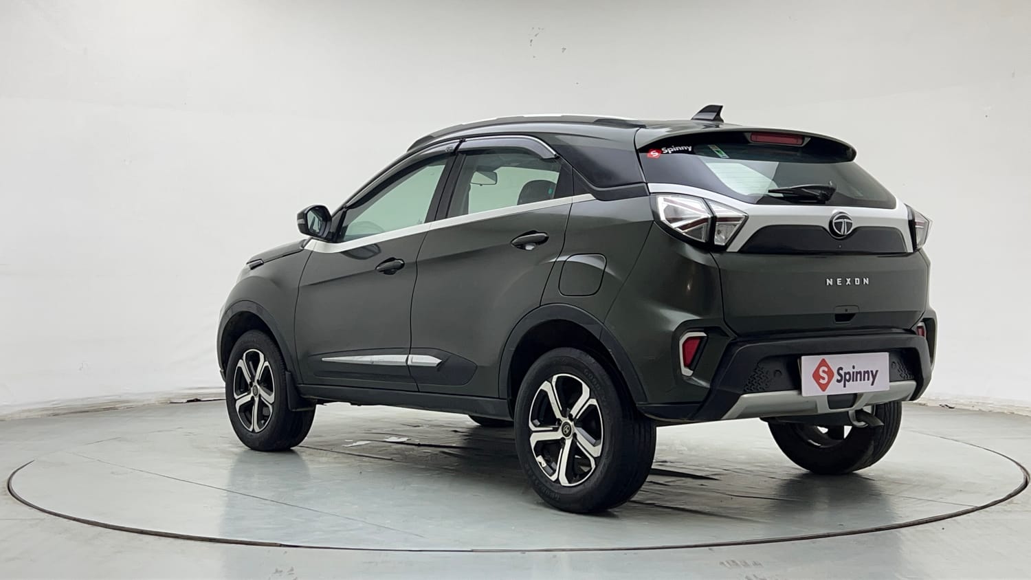 2022 Tata Nexon XZ Plus (HS)-2
