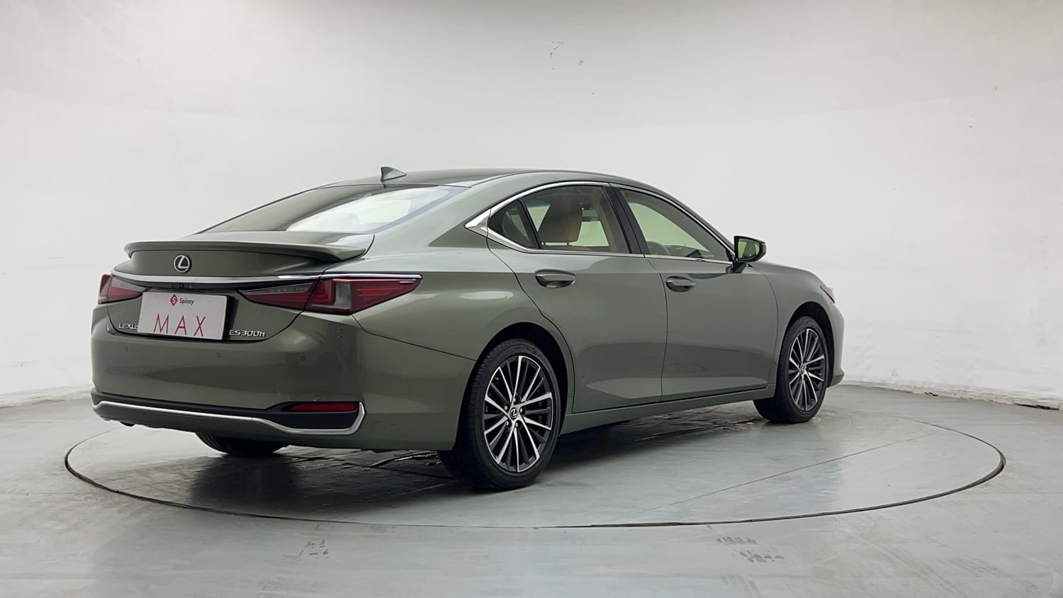 2025 Lexus ES 300h Luxury-4