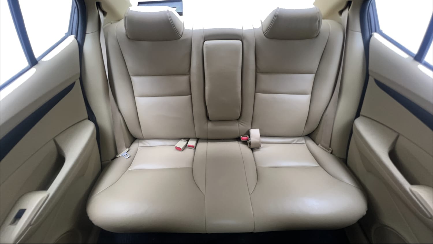 Used 2013 Honda City 1.5 S MT Petrol Manual interior REAR SEAT CONDITION VIEW