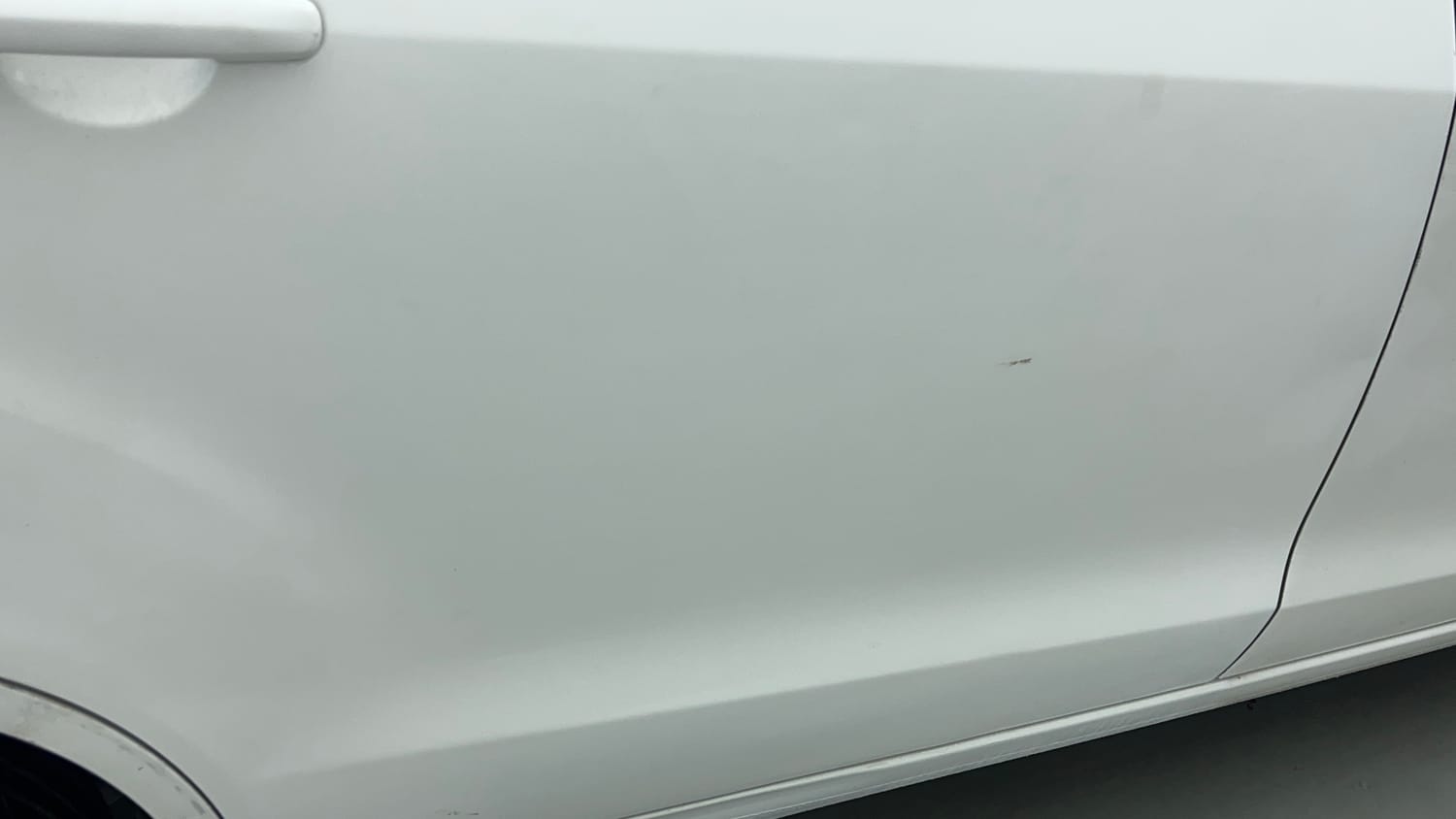 Used 2016 Maruti Suzuki Ertiga VXI Petrol Manual dents MINOR SCRATCH