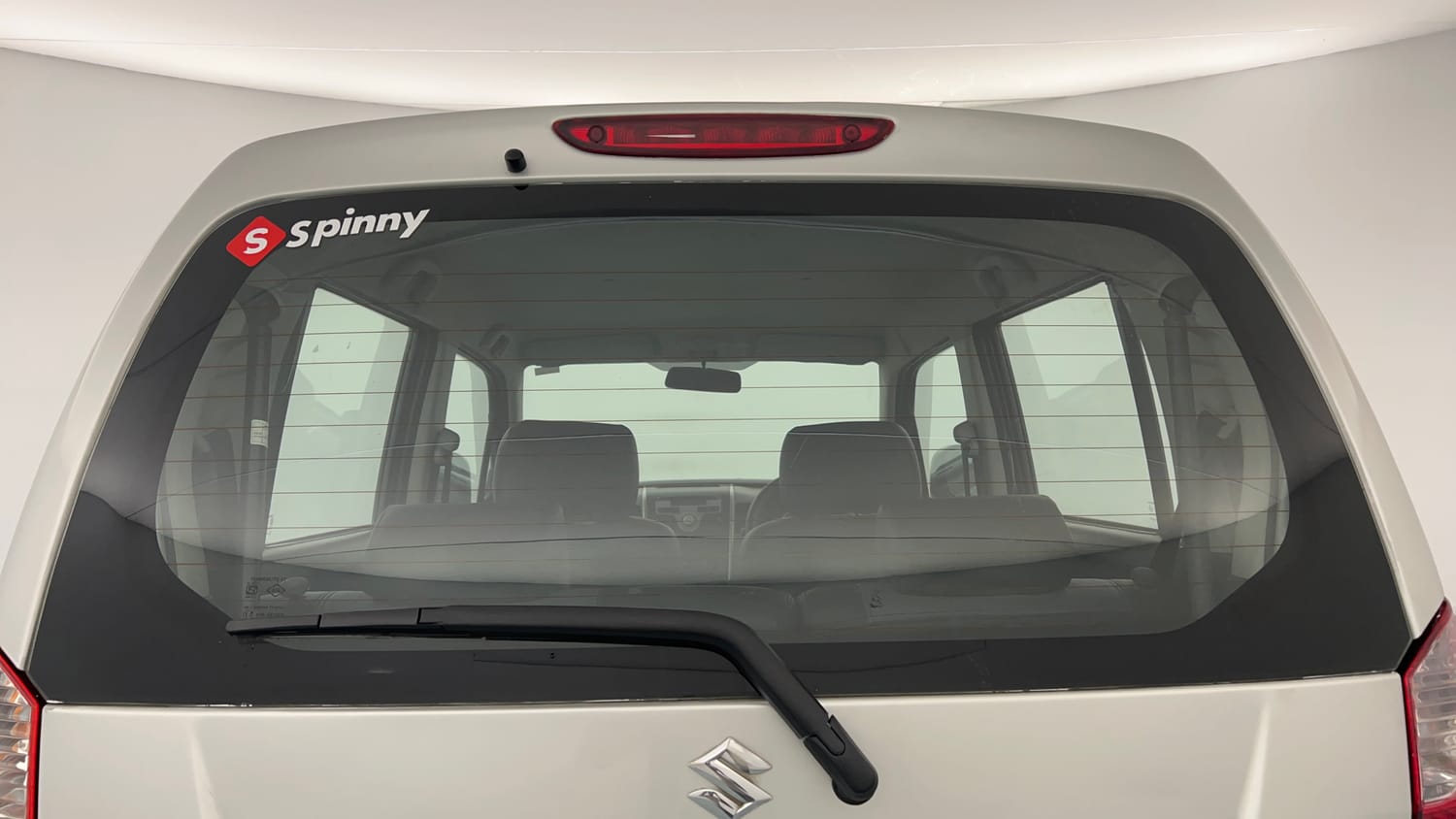 Used 2012 Maruti Suzuki Wagon R 1.0 VXi Petrol Manual exterior BACK WINDSHIELD VIEW