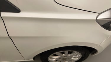 minor_scratch_0