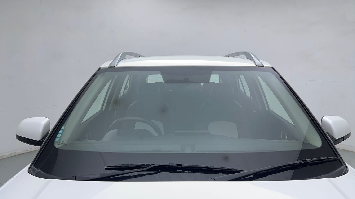 Used 2025 Hyundai Venue S 1.2 Petrol Petrol Manual exterior FRONT WINDSHIELD VIEW