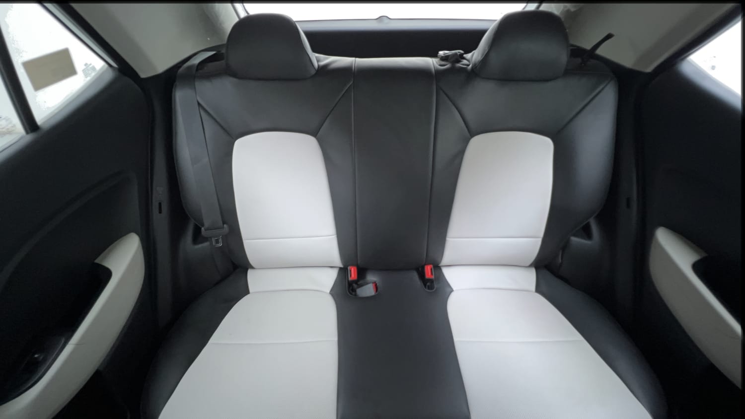 Used 2025 Hyundai Venue S 1.2 Petrol Petrol Manual interior REAR SEAT CONDITION VIEW