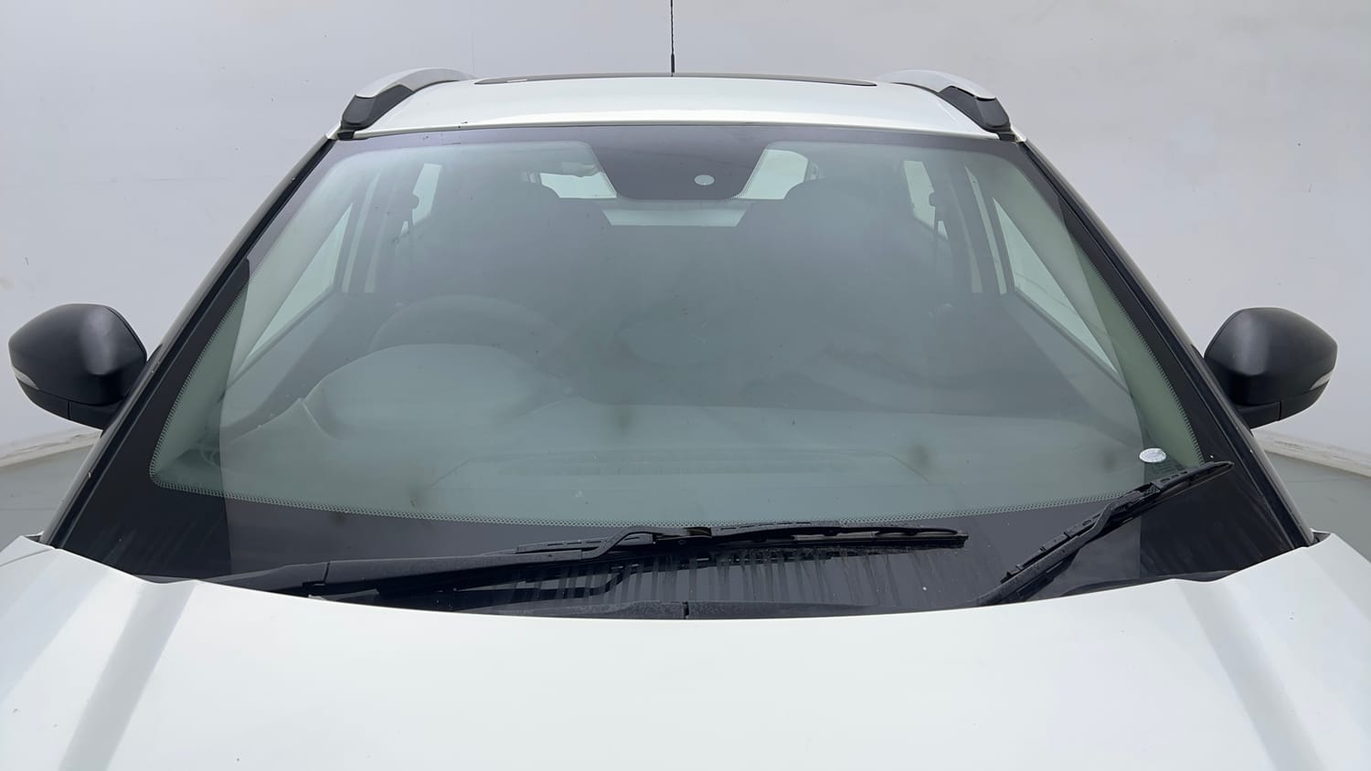 Used 2022 Tata Nexon XM (S) Diesel Diesel Manual exterior FRONT WINDSHIELD VIEW