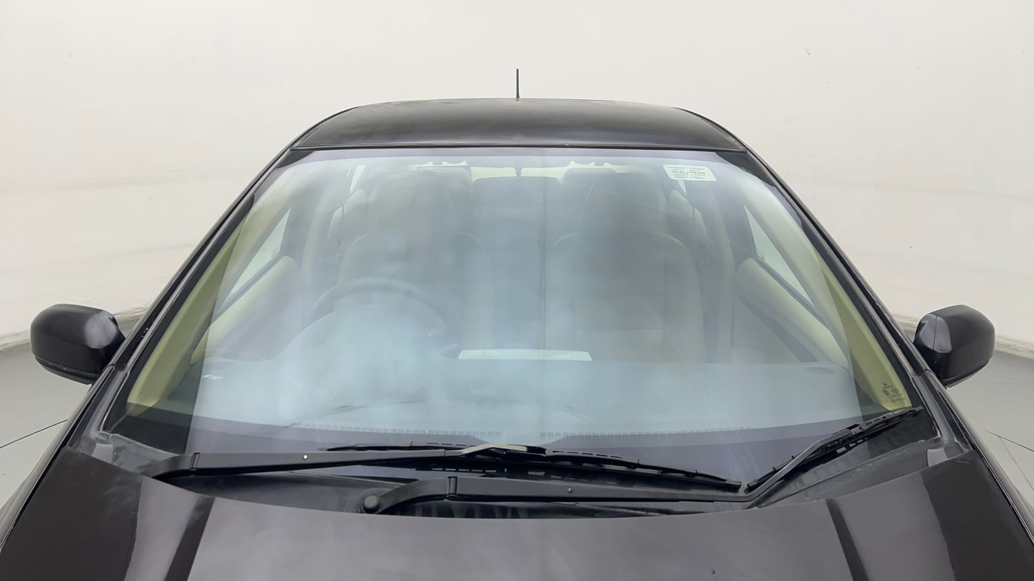 Used 2013 Honda City 1.5 S MT Petrol Manual exterior FRONT WINDSHIELD VIEW