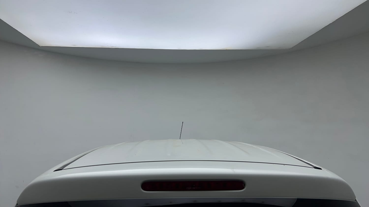 Used 2016 Maruti Suzuki Ertiga VXI Petrol Manual exterior EXTERIOR ROOF VIEW