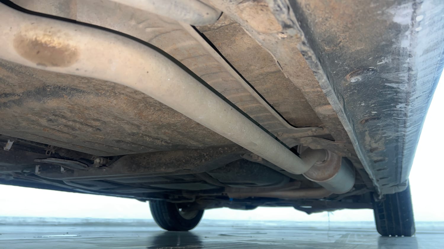 Used 2013 Honda City 1.5 S MT Petrol Manual extra REAR RIGHT UNDERBODY VIEW