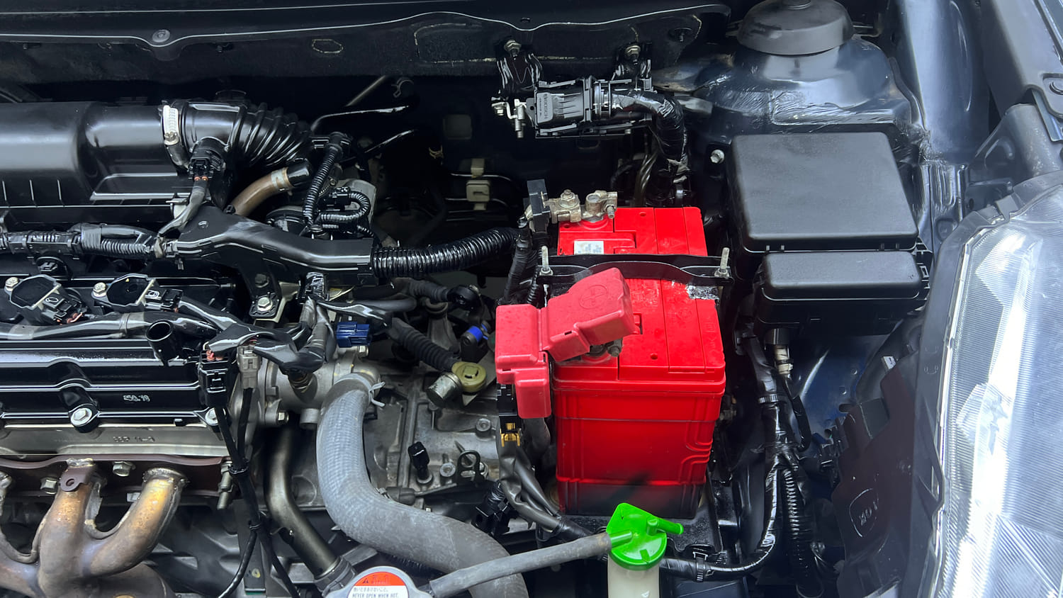 Used 2018 Maruti Suzuki Baleno Zeta 1.2 Petrol Manual engine ENGINE LEFT SIDE VIEW