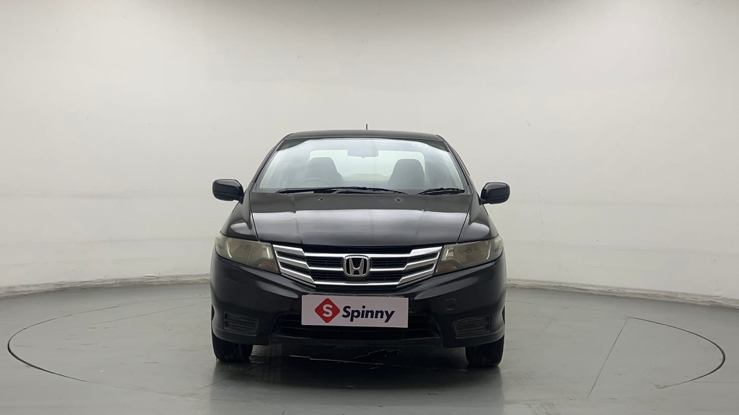 Used 2013 Honda City 1.5 S MT Petrol Manual exterior FRONT VIEW