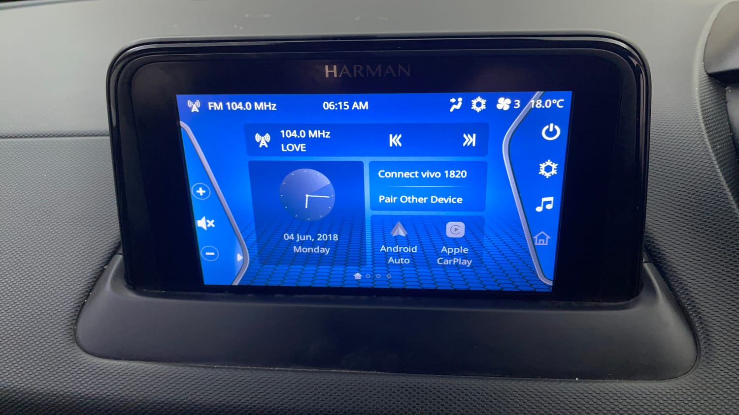 Used 2021 Tata Nexon XZA Plus (O) Dual Tone Petrol Automatic top_features Integrated (in-dash) music system