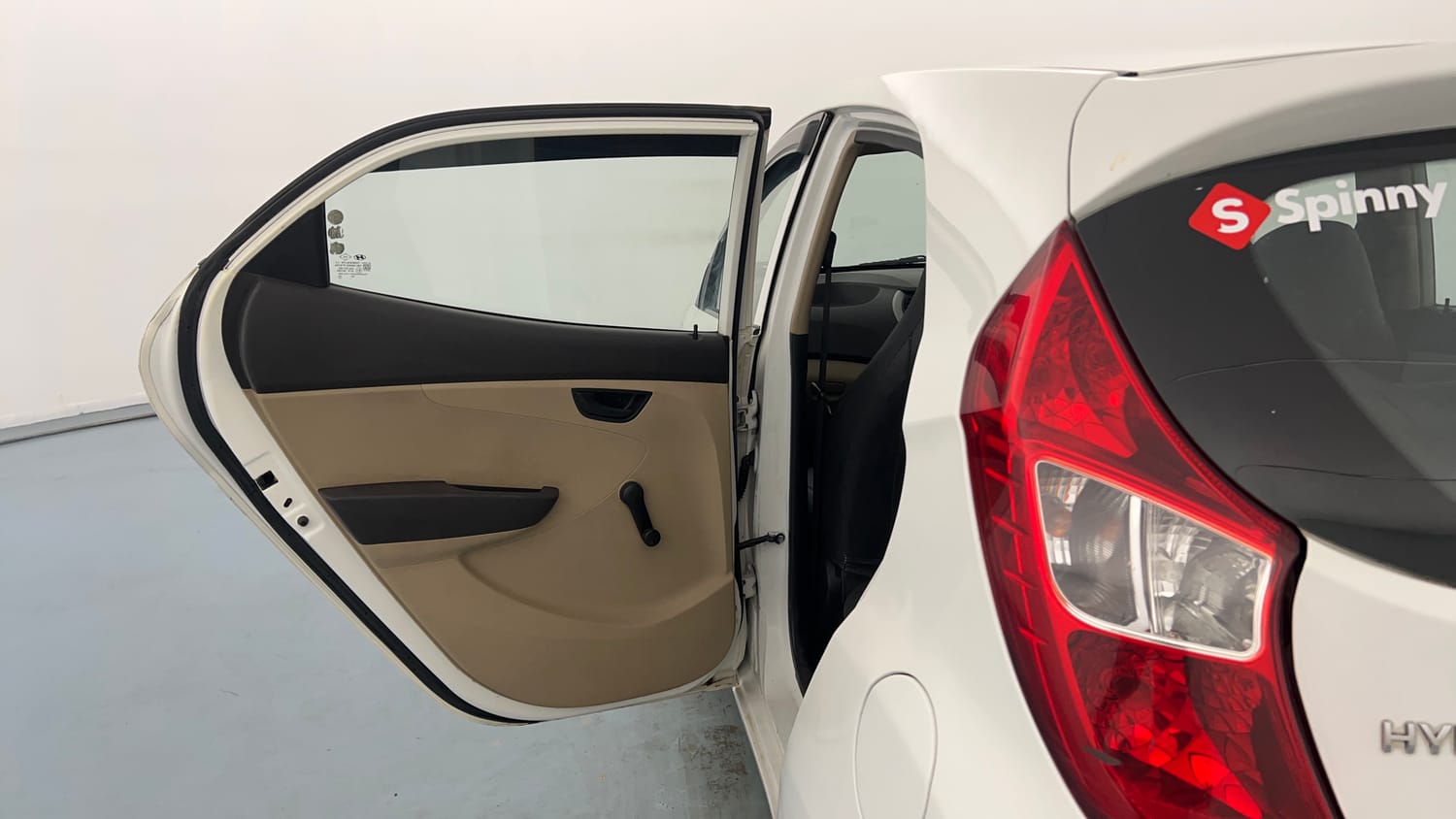 Used 2016 Hyundai Eon Era + Petrol Manual interior LEFT REAR DOOR OPEN VIEW