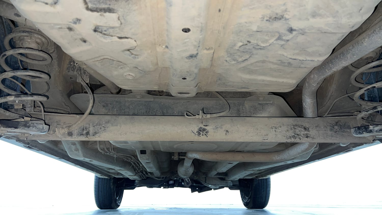 Used 2022 Tata Nexon XM (S) Diesel Diesel Manual extra REAR UNDERBODY VIEW (TAKEN FROM REAR)