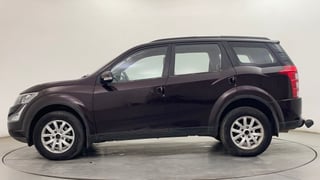 Used 2017 Mahindra XUV500 W8 AT Diesel Automatic exterior LEFT SIDE VIEW
